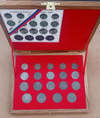 Sada obehových mincí v z obdobia Protektorát Čechy a Morava 1939-1945 v drevenej kazete. #onlineshopping 👉...